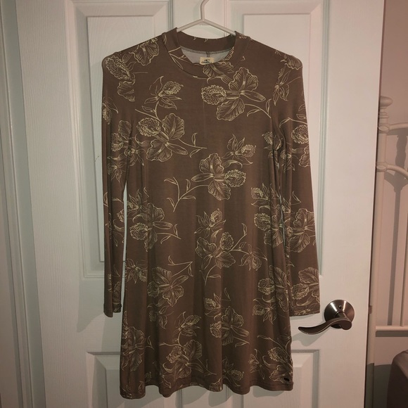 xs O’Neill Long Sleeve High Neck Form Fit Dress - Picture 1 of 4